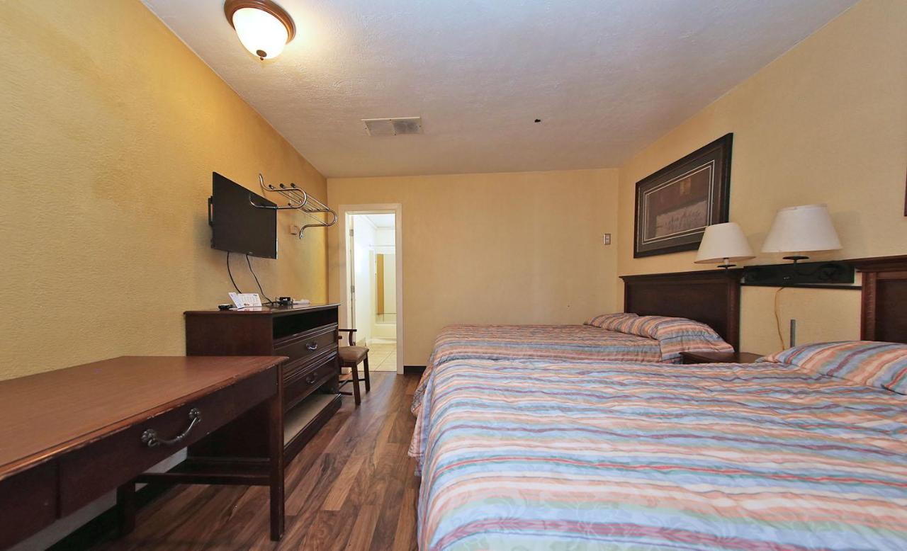 Guest Ranch Motel Cheyenne Esterno foto