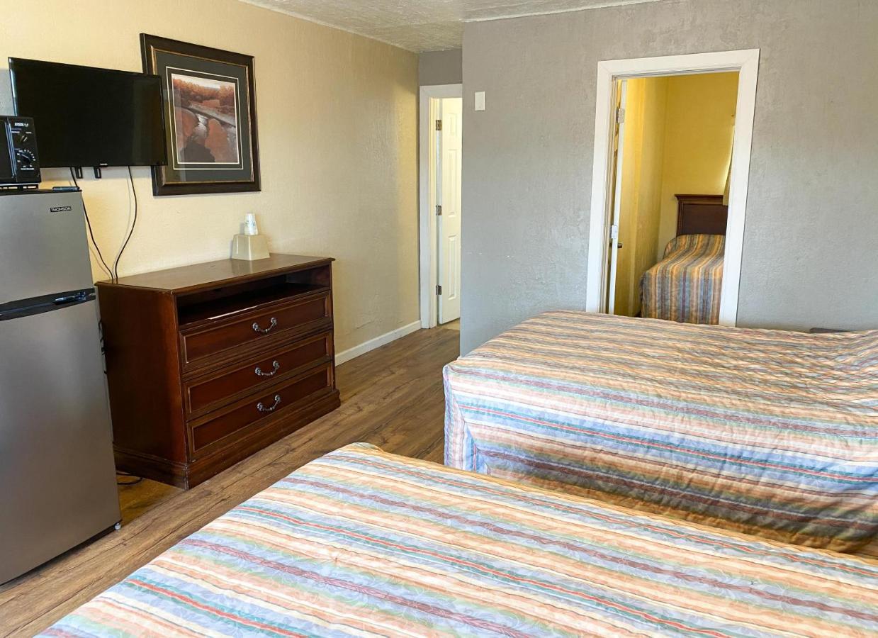 Guest Ranch Motel Cheyenne Esterno foto